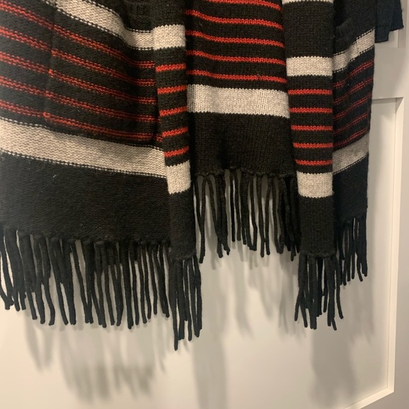 Gorgeous pre fall/fall fringe trend Joie open Sweater Cardigan/jacket - Picture 3 of 7